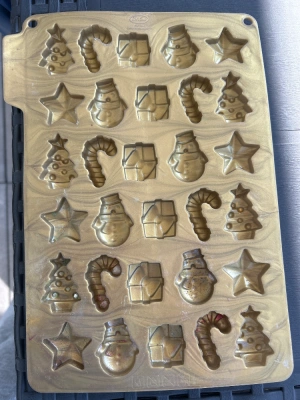 Moule de noel — image 1
