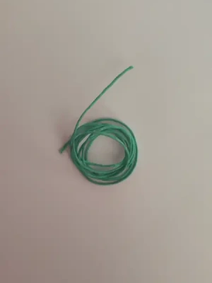 Fil de coton turquoise 79cm — image 2