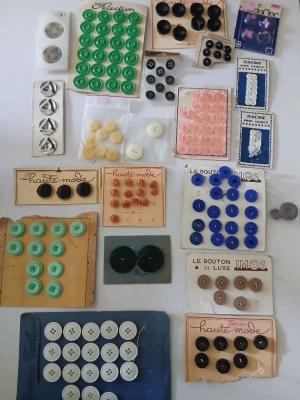 Boutons et boucles de ceinture — image 1