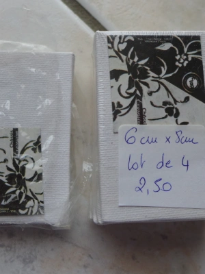 lot de petites toiles — image 1