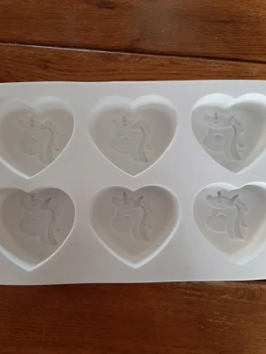 Moule en silicone pâtisserie formes licornes — image 2