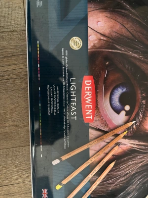 boîte crayon de couleur Derwent lightfast 36 — image 2