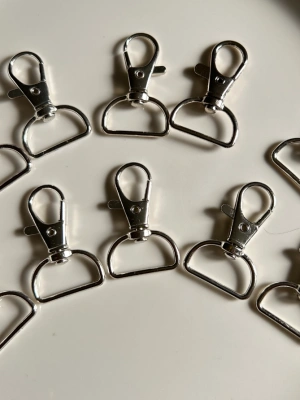 Le de 10 porte clé mousquetons argenté — image 1