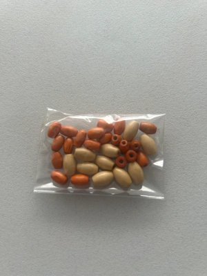 Perles en bois — image 1