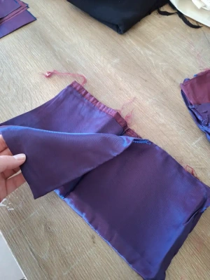 petits coupons Doublure polyester violet — image 3