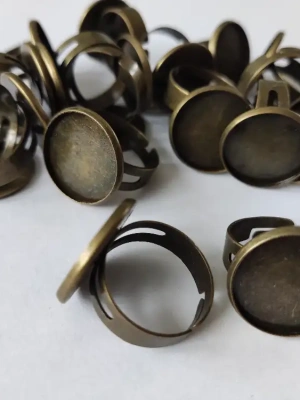 18 bagues réglables en métal couleur bronze — image 2