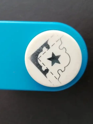Découpe coin+etoile mini
