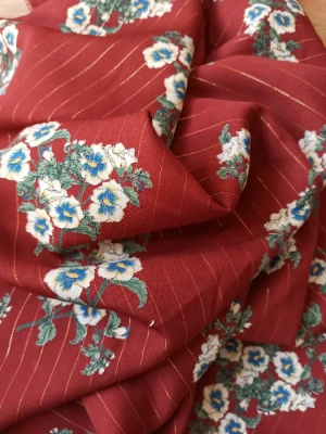 Grand coupon voile fleuri — image 1