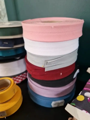 Lot de Biais - plusieurs rouleaux entiers — image 5