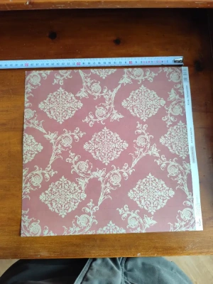 feuille cartonnée baroque — image 1