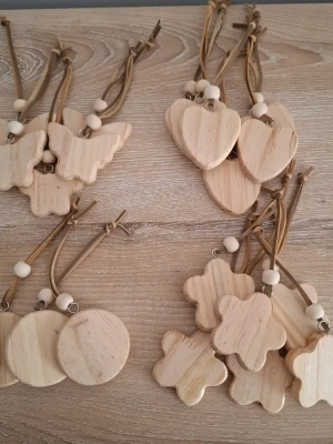 Suspension bois et simili — image 1