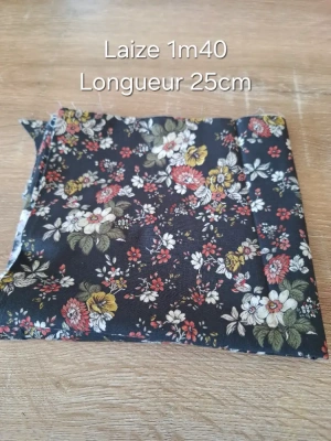 Coton imprimé fleuri — image 1