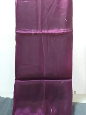 Coupon satin 1,43 m de large x 1,04 m mauve — image 3