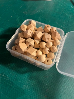 Lot perles en bois mini