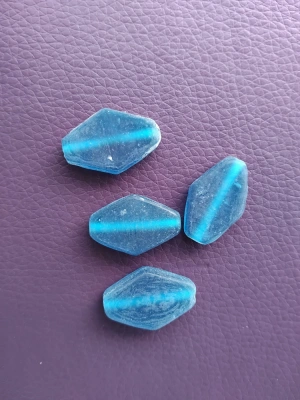lot de perles — image 1
