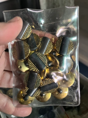 Lot de  boutons neufs, vintage. 1500 à 2000 unités — image 8