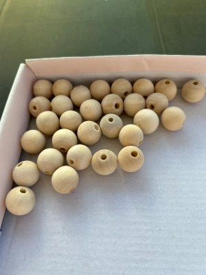Perles en bois — image 1