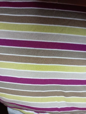 2 coupons de tissu, coordonnés. chaque coupon 6 euros — image 1