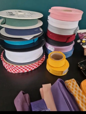 Lot de Biais - plusieurs rouleaux entiers — image 2