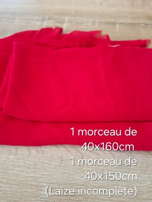 2 coupons Mousseline polyester rouge — image 1