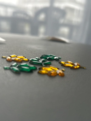 Feuilles en diamants — image 2