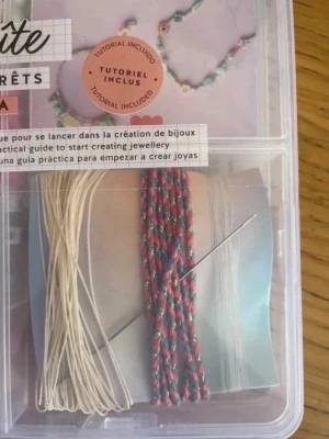 Grand kit perles fils et apprêts — image 2