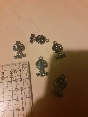 Lot 5 charm's bébé — image 2