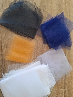 Lot de chutes de tulle — image 2
