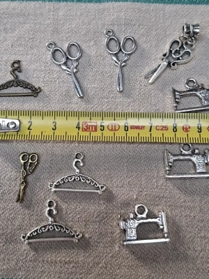 Lot 10 breloques thème mode couture — image 2