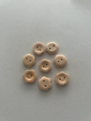 Boutons fleurs — image 1