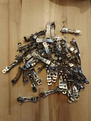 16 Barrettes à décorer 4 cm — image 3