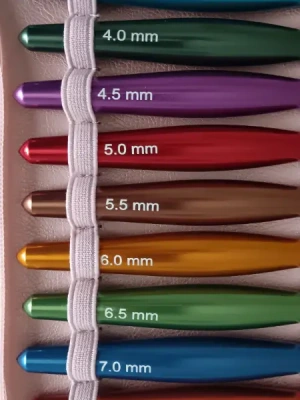 Coffret Luxe 9 crochets en aluminium brossés couleurs — image 1