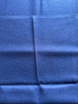 Lainage bleu marine — image 3