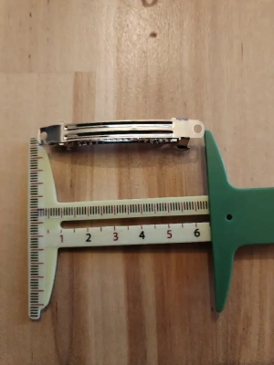 9 Barrettes a décorer 6,5 cm — image 2